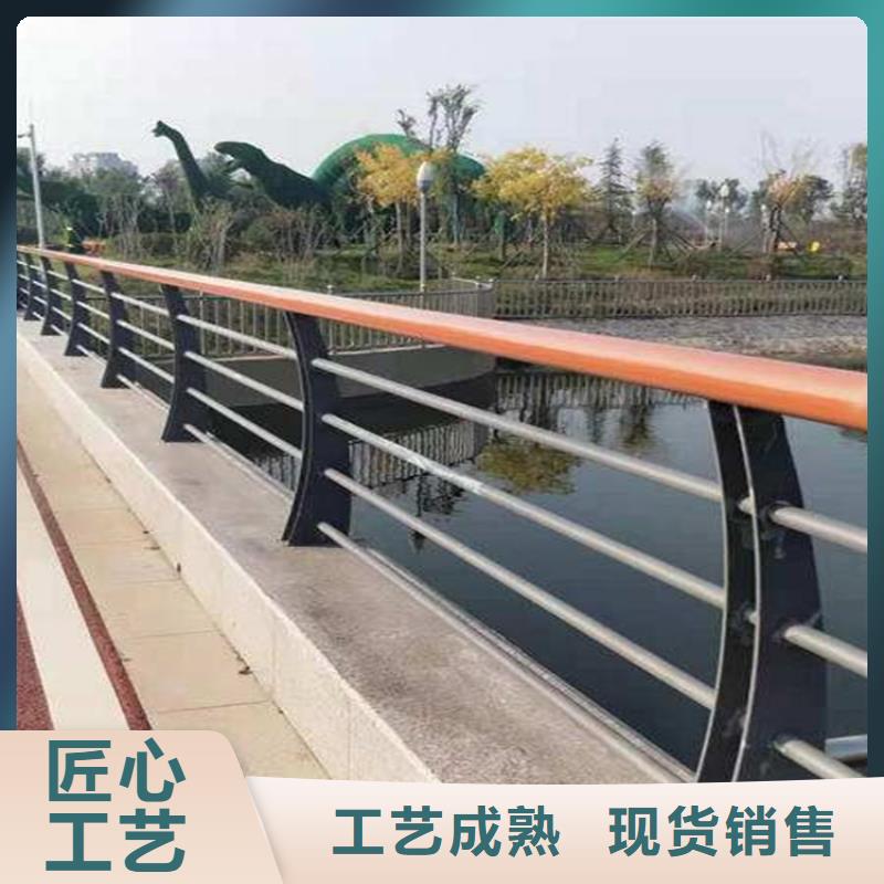 噴塑鋼管護欄按需定制