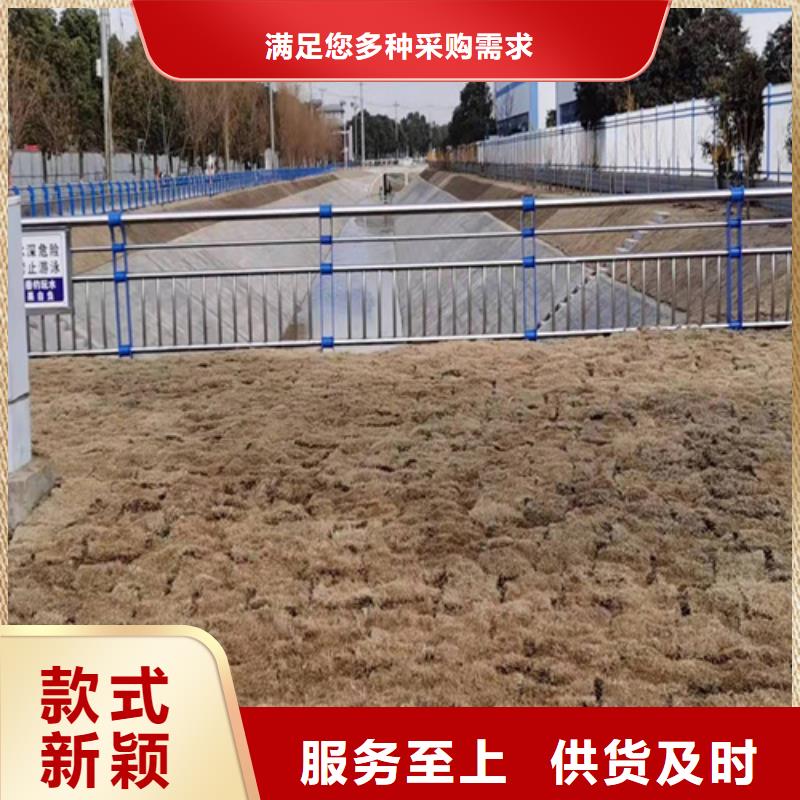 防撞護(hù)欄規(guī)格齊全