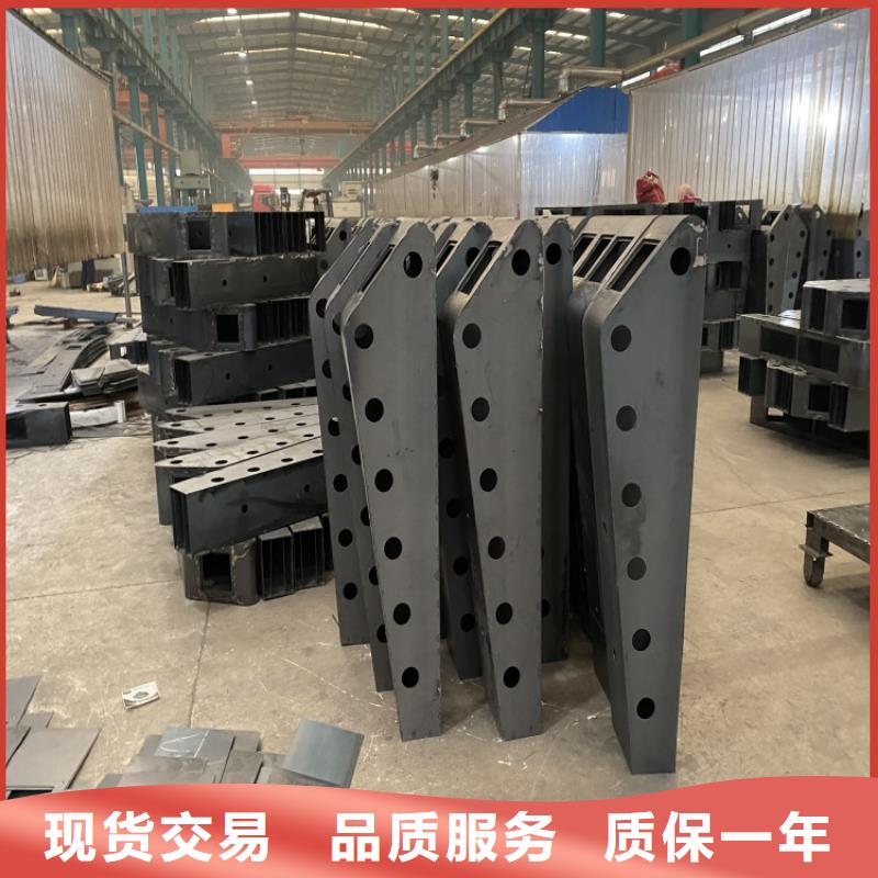 Q235B防撞護(hù)欄廠家品質(zhì)可靠