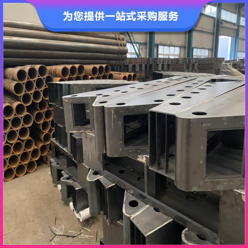 質(zhì)量?jī)?yōu)的Q235B防撞護(hù)欄供應(yīng)商