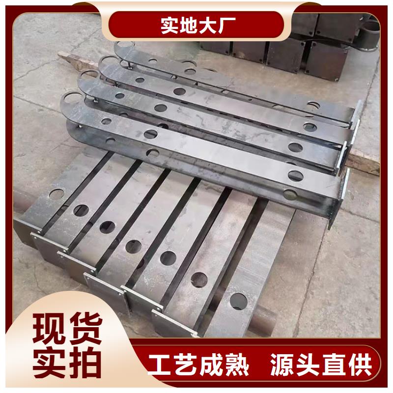 201材質(zhì)河道防撞護(hù)欄廠家圖片