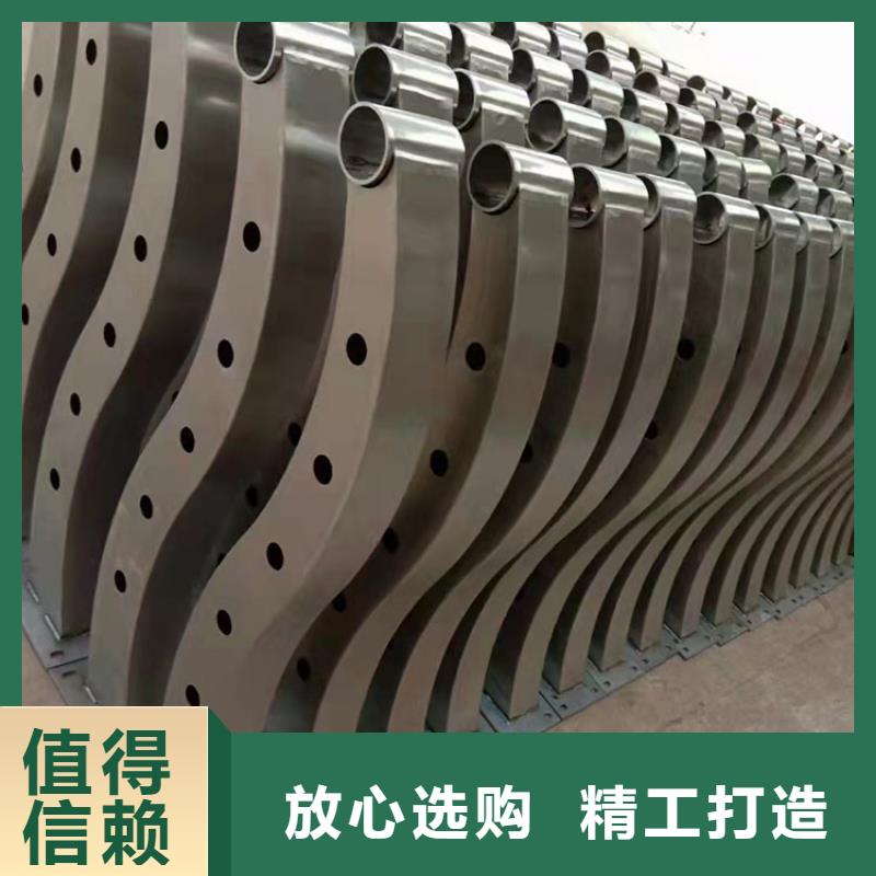 不銹鋼隔離護欄出廠價