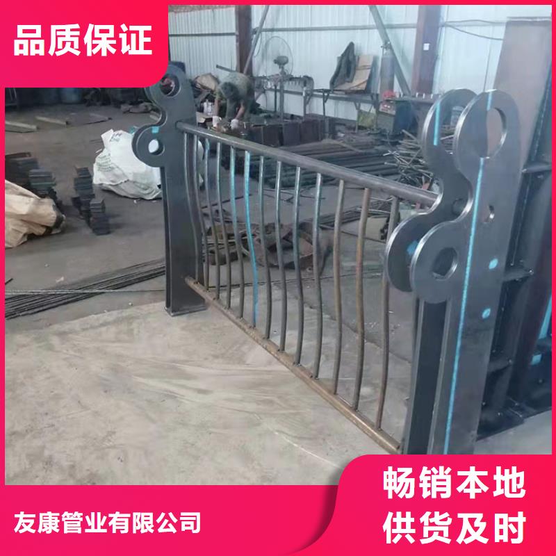 304不銹鋼欄桿完善的生產設備