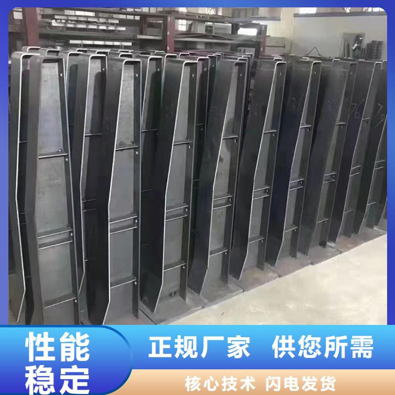 不銹鋼復(fù)合管隔離欄桿專業(yè)加工生產(chǎn)廠家