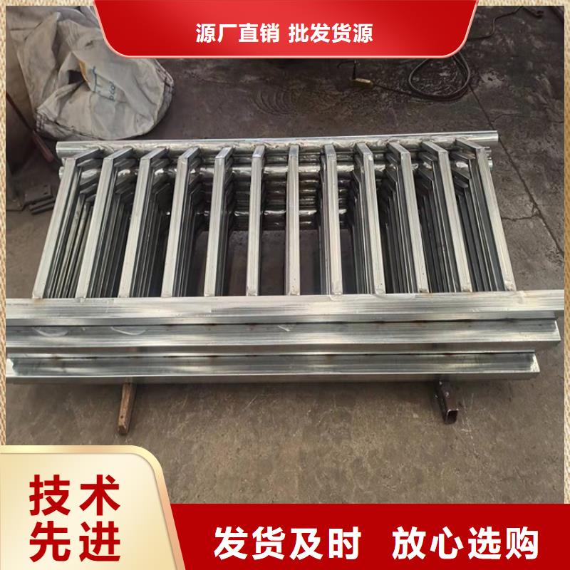 Q235B防撞護(hù)欄定做批發(fā)