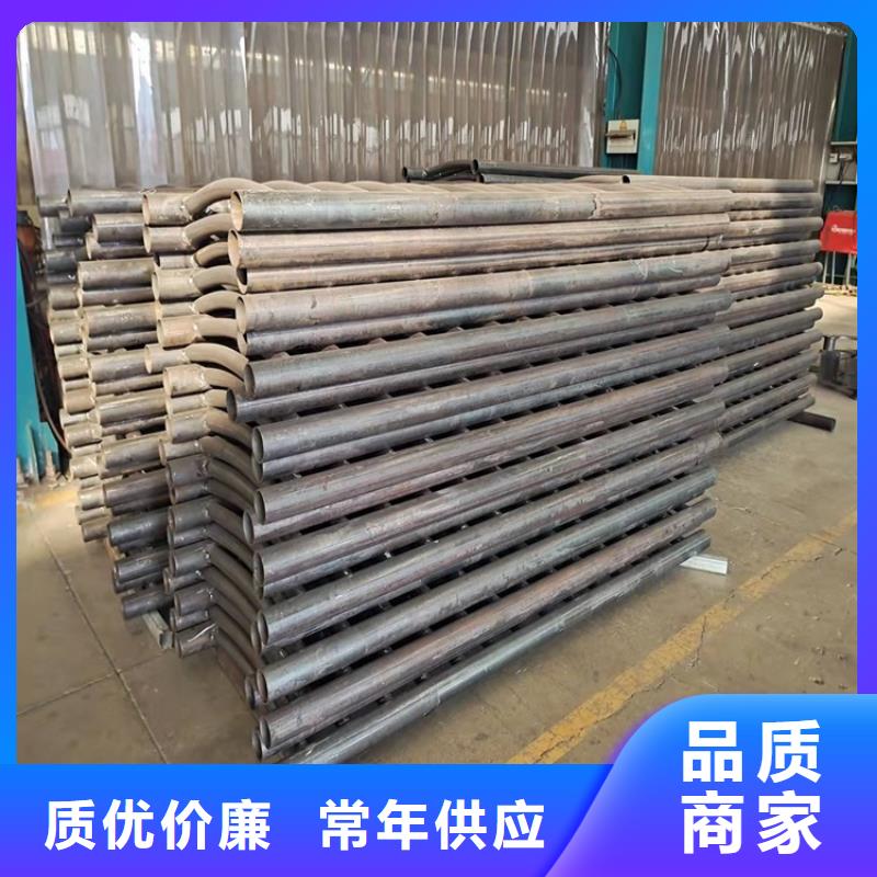 不銹鋼復(fù)合管防撞護(hù)欄銷售