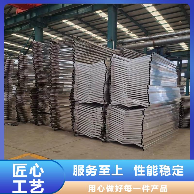 防撞不銹鋼復合管欄桿廠家，質優