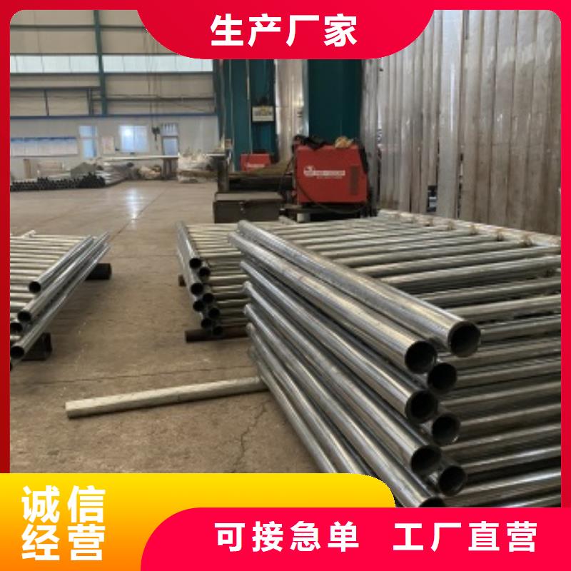誠(chéng)信的燈箱欄桿廠家