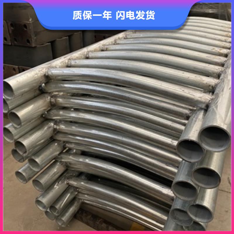 不銹鋼防撞欄桿制造商