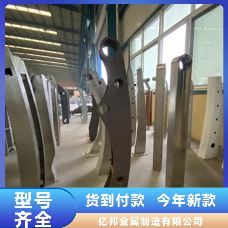 橋梁護欄LED燈光護欄規(guī)格齊全