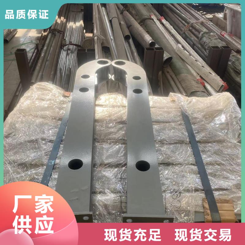 天橋鋁合金橋梁欄桿合格才出廠