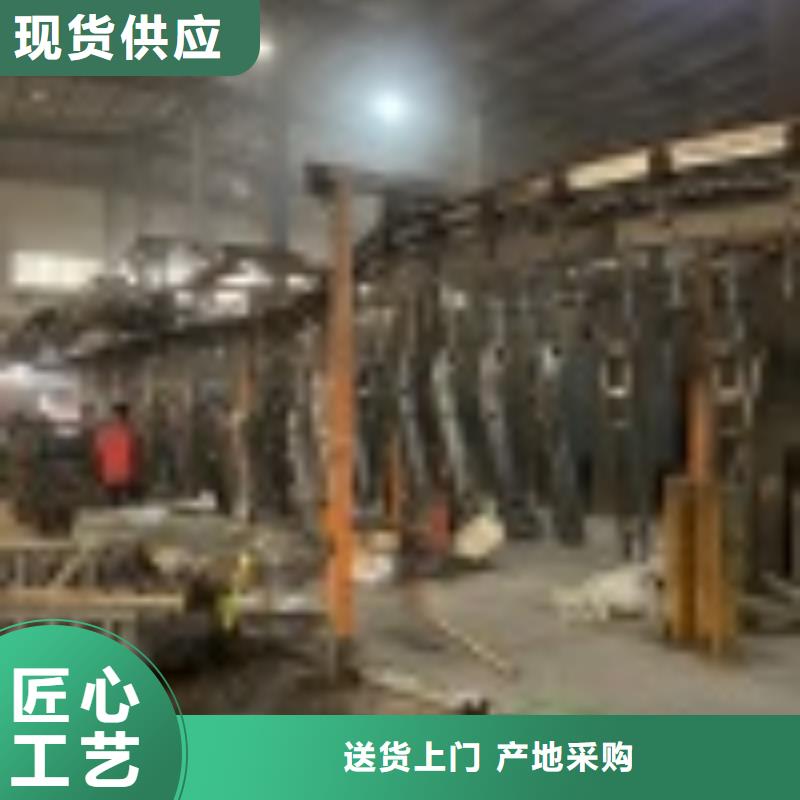 橋梁防護欄桿、橋梁防護欄桿廠家-歡迎新老客戶來電咨詢