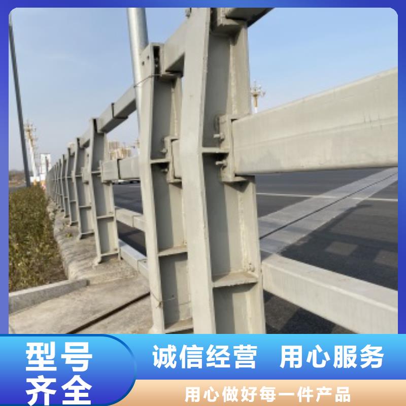 有現(xiàn)貨的交通防撞護欄廠家