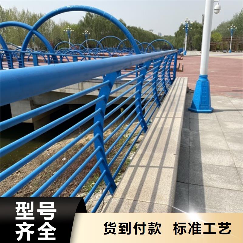 漣源不銹鋼橋上護(hù)欄全國配送