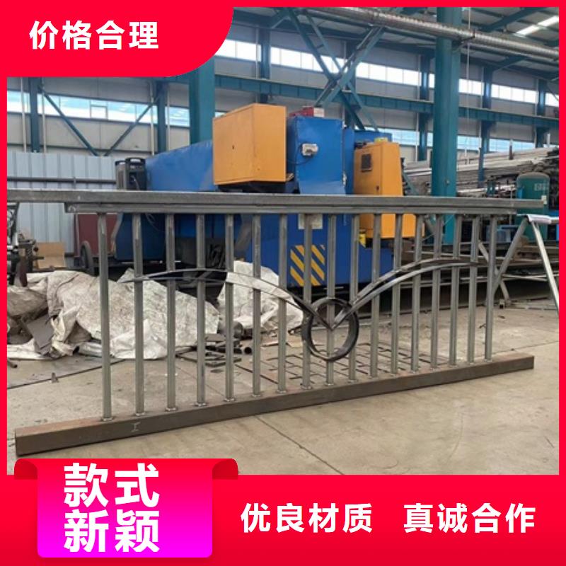 3q235b波形護(hù)欄板用好材做好產(chǎn)品