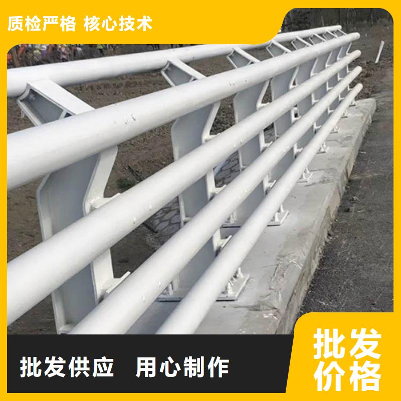 交通防撞護欄工藝精湛