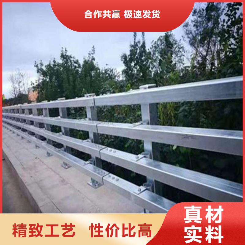 優質高速防撞護欄的供貨商