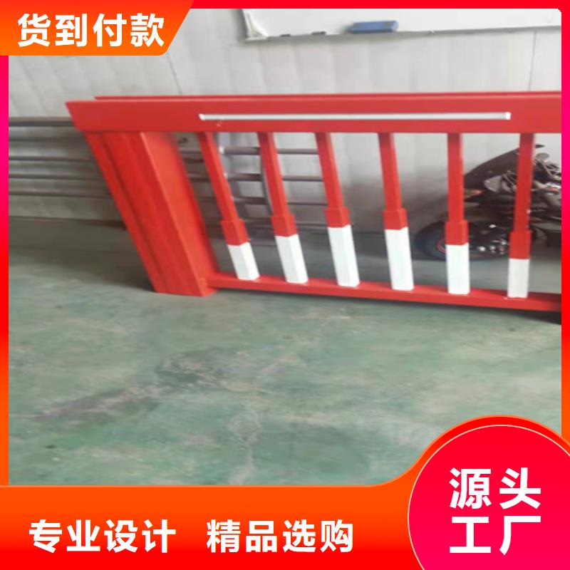 生產鋁合金仿木紋護欄_優質廠家