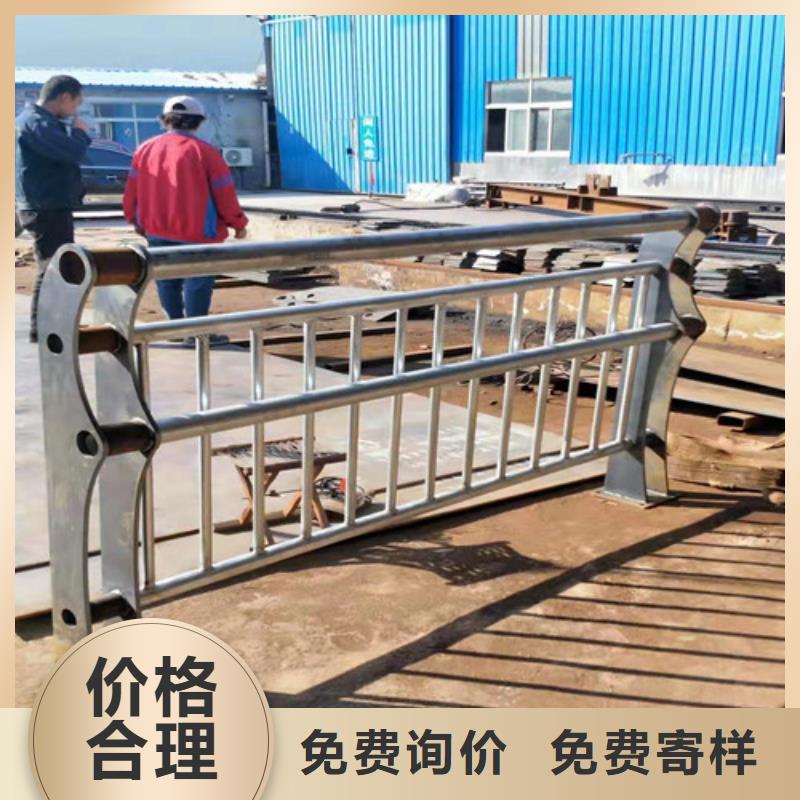 ：
不銹鋼燈箱護(hù)欄
廠家