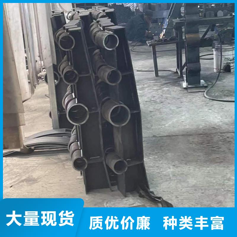 專業(yè)銷售方管防撞欄桿-大型廠家