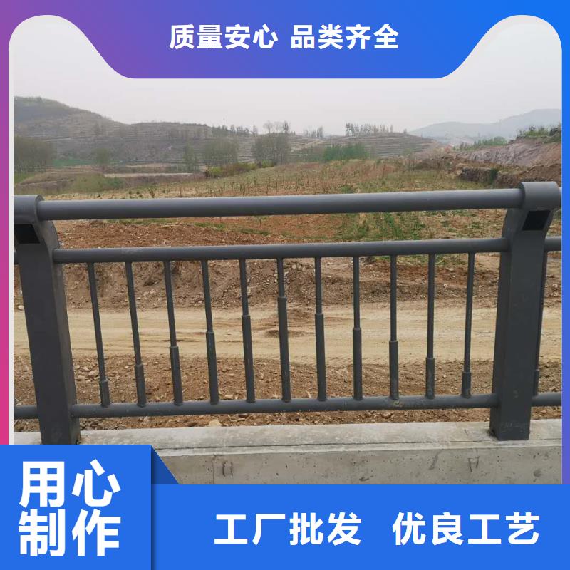 不銹鋼復合管橋梁護欄上門施工