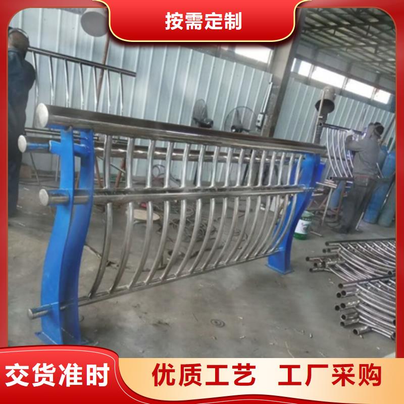 不銹鋼復(fù)合管欄桿,304不銹鋼橋梁護欄生產(chǎn)廠家