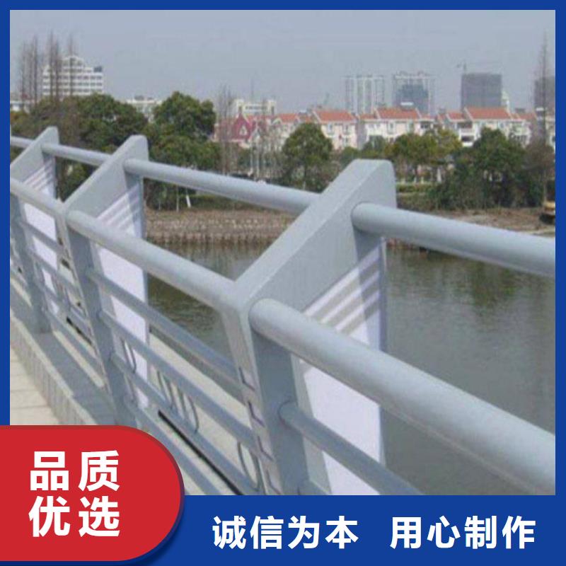 公路燈光護欄公司-價格