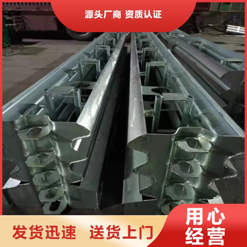 誠信為本雙波波形護欄廠家