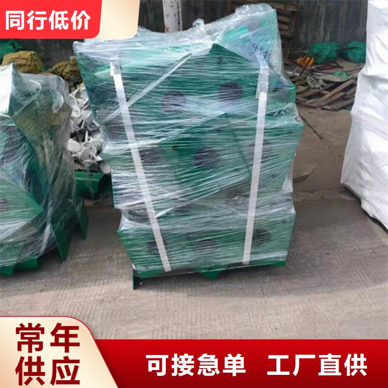 各類型鍍鋅式標志桿發貨快