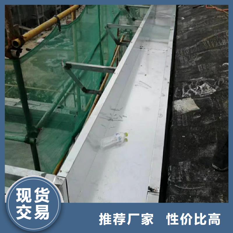 棕色排水管金屬成品檐溝