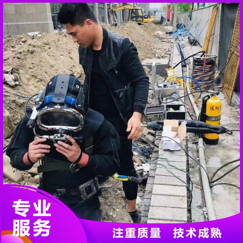 水上浮吊船服務熱情