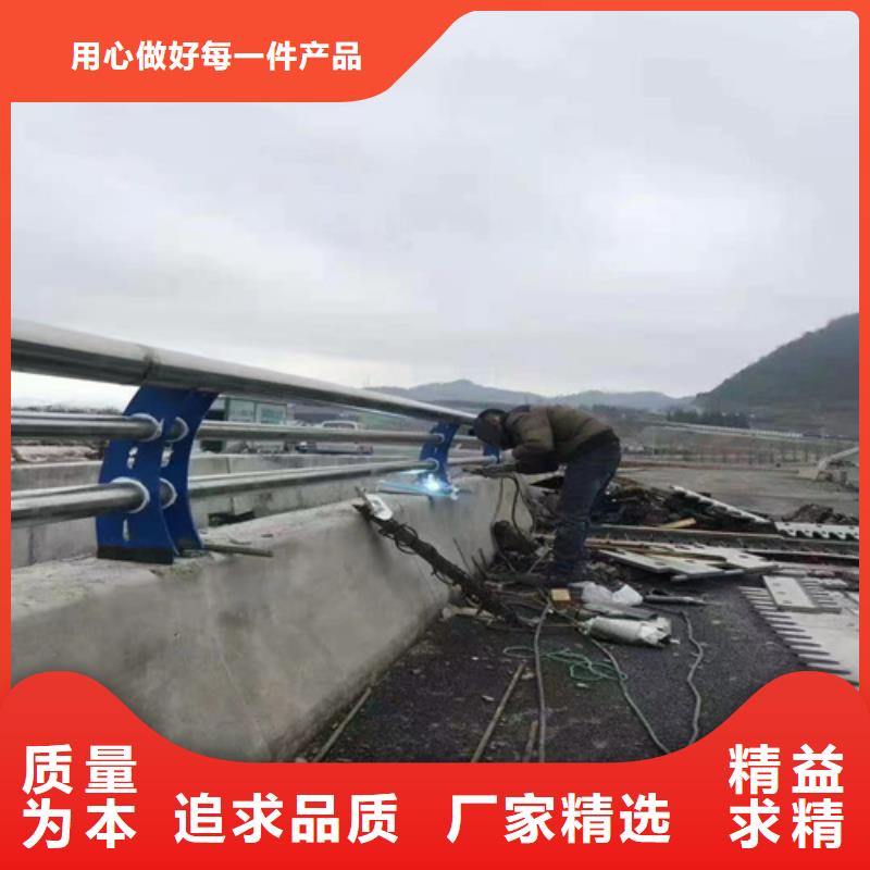 鍍鋅管仿木紋護欄源頭廠家