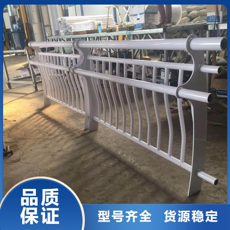 防撞護(hù)欄M型防撞護(hù)欄產(chǎn)地工廠