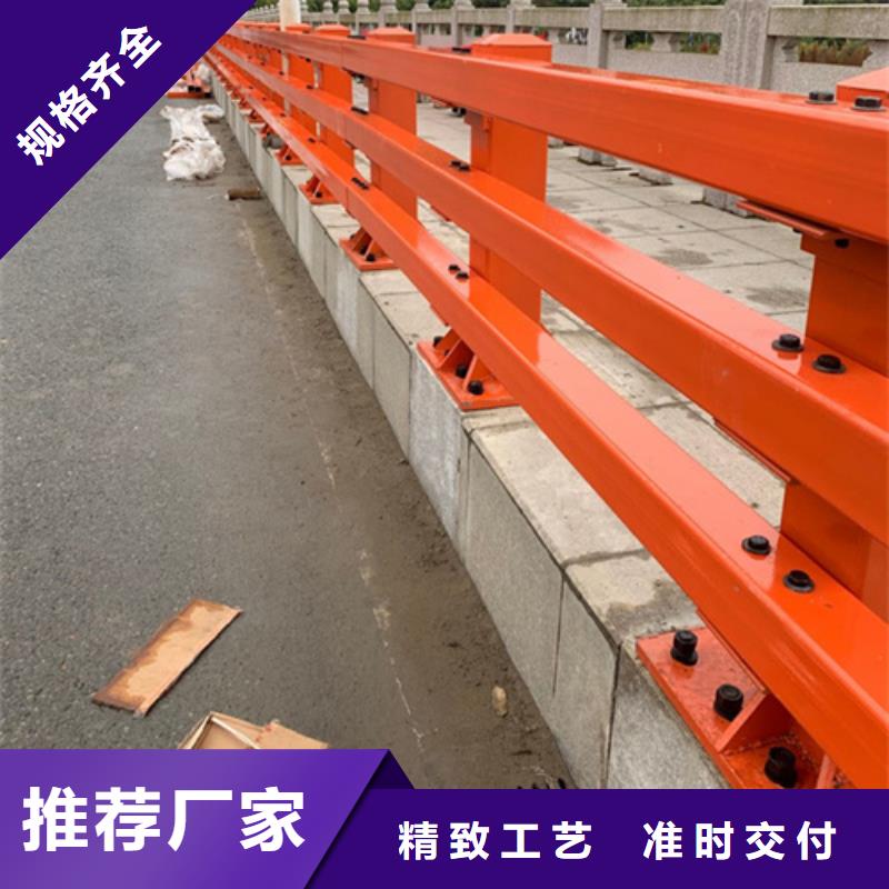 木紋轉印景觀河道欄桿出廠價格