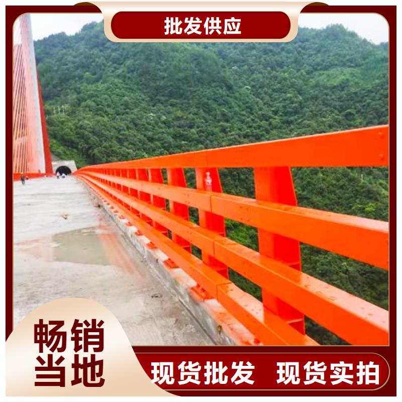 不銹鋼立柱橋梁欄桿安裝效果圖