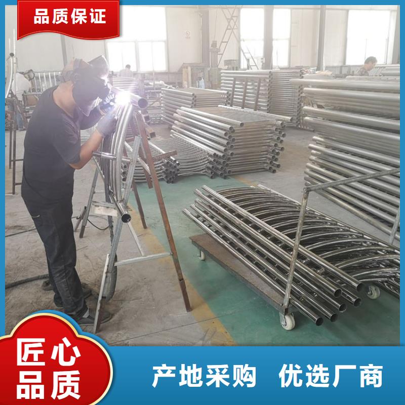 不銹鋼橋梁欄桿燈光護欄優質原料