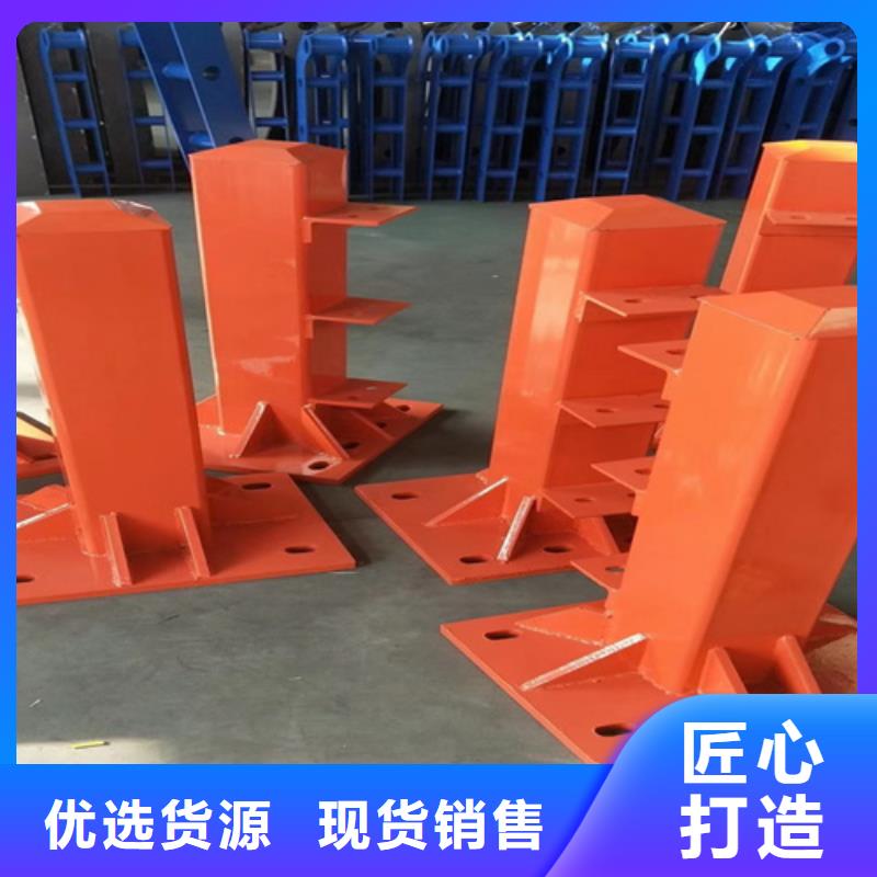 不銹鋼道路欄桿詢問報價