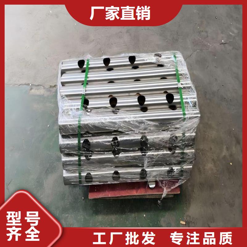 西安304不銹鋼防滑板種類齊全耐1600度高溫不銹鋼管
