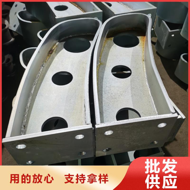 護(hù)欄立柱市政護(hù)欄專注品質(zhì)