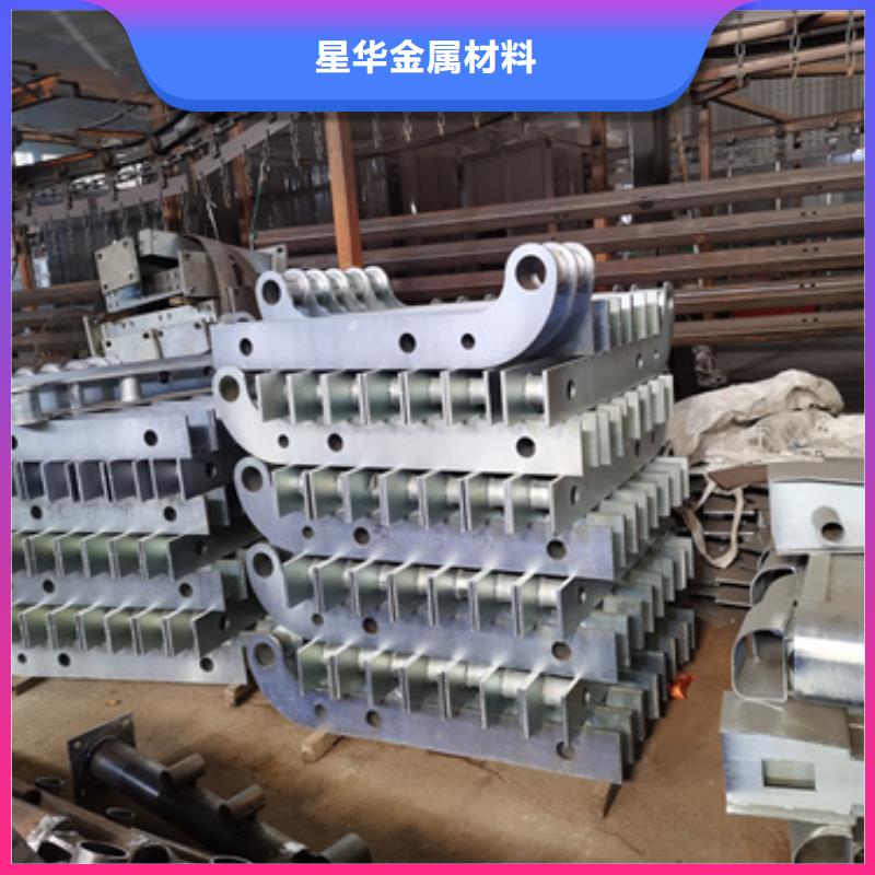 護欄立柱-M型防撞護欄品質(zhì)可靠