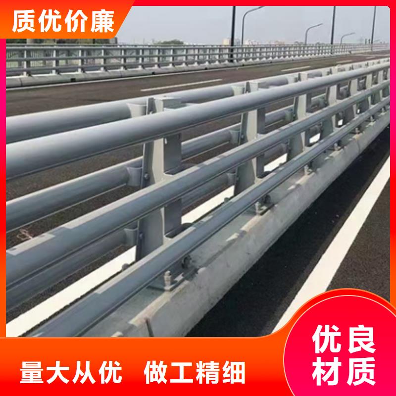 防撞護欄,熱鍍鋅立柱追求細(xì)節(jié)品質(zhì)