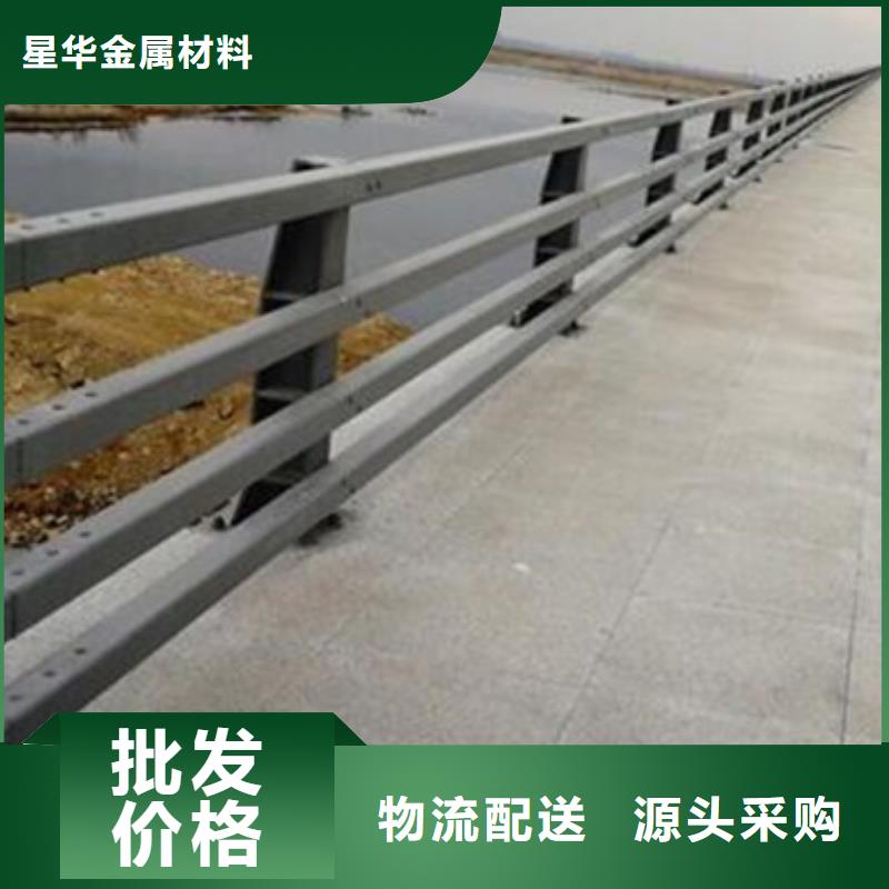 公路防撞護欄品質保障來廠考察公路防撞護欄