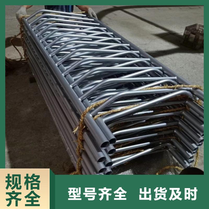 不銹鋼復合管護欄,旋轉(zhuǎn)護欄多種優(yōu)勢放心選擇