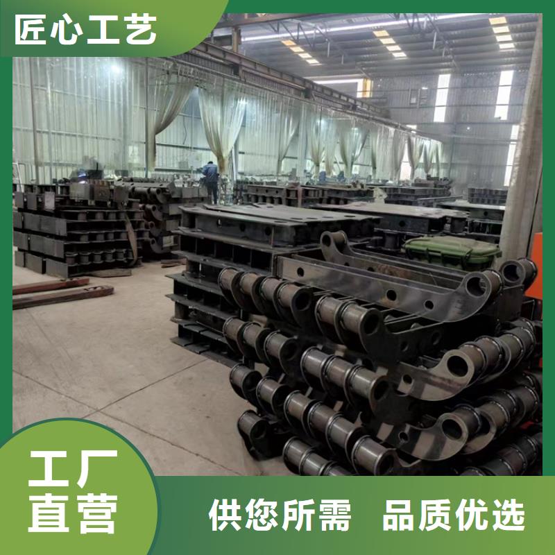 【防撞護欄不銹鋼復合管橋梁護欄以質量求生存】