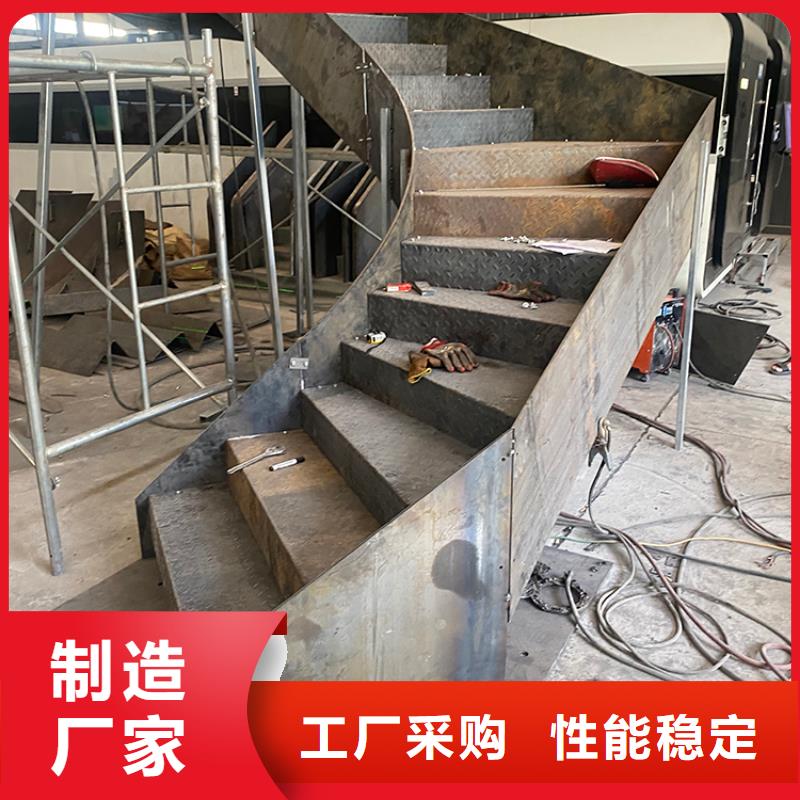 十堰旋轉樓梯15年從業經驗