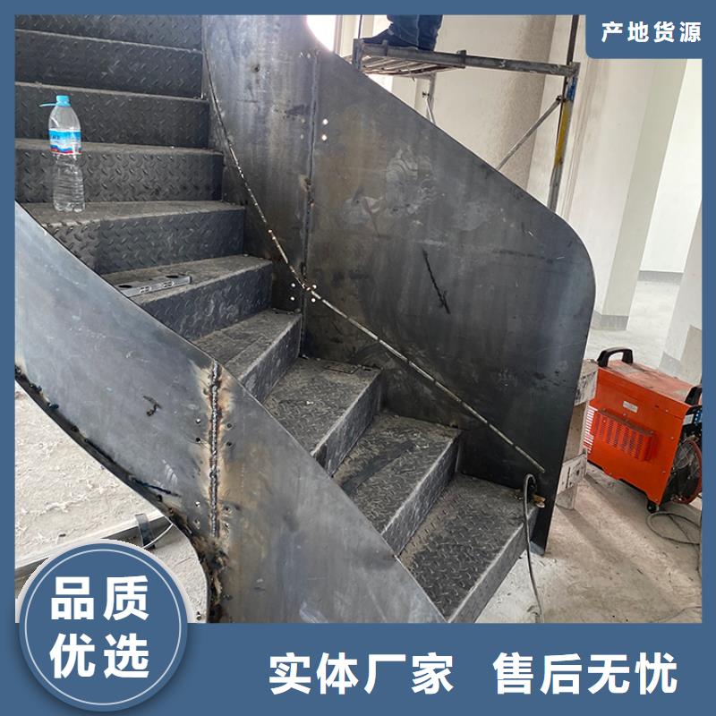 閣樓別墅商場用旋轉梯質量過關