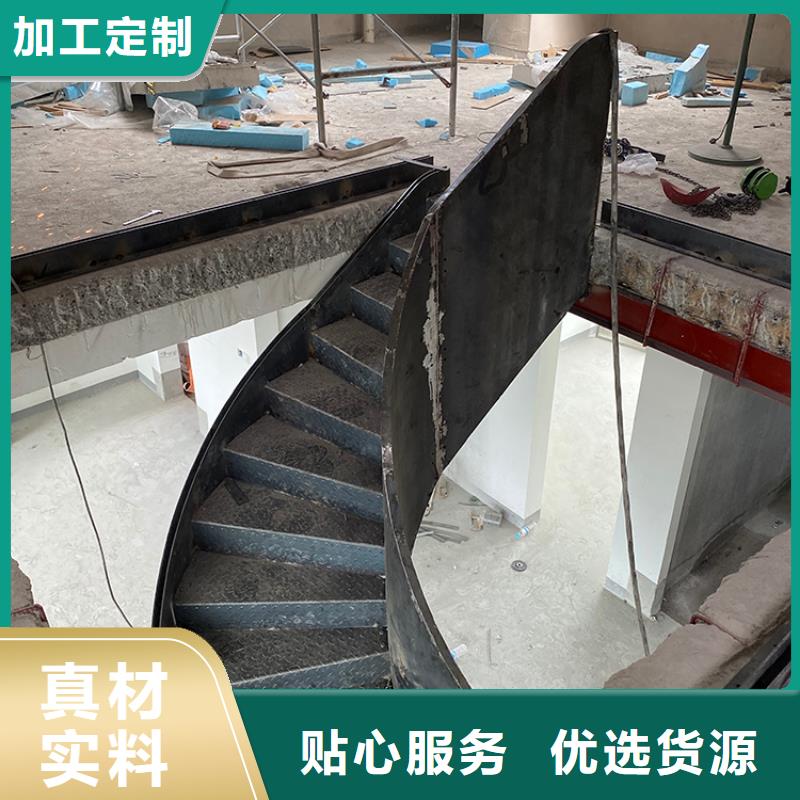 現(xiàn)代簡(jiǎn)約旋轉(zhuǎn)樓梯施工隊(duì)伍