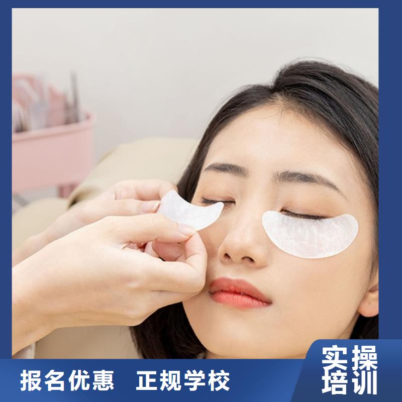 紋繡師培訓(xùn)學(xué)校畢業(yè)工資高嗎