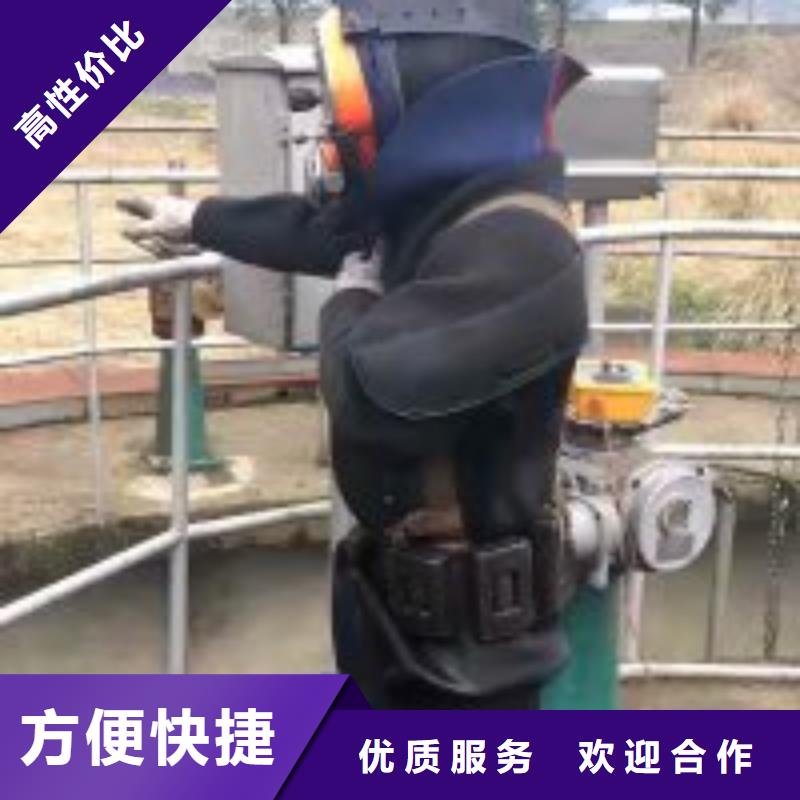 批發浮吊船打樁的基地