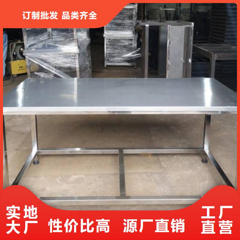 不銹鋼工作臺啤酒機實拍展現